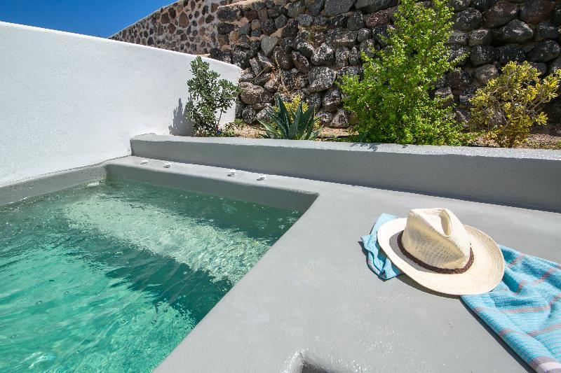 Apanomeria Boutique Residence Oía Exterior foto